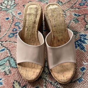 AEROSOLES Women's Cream Wedge Sandals